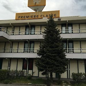Premiere Classe Lyon Sud - Chasse Sur Rhone Exterior photo