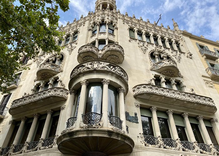 Passeig de Gracia photo