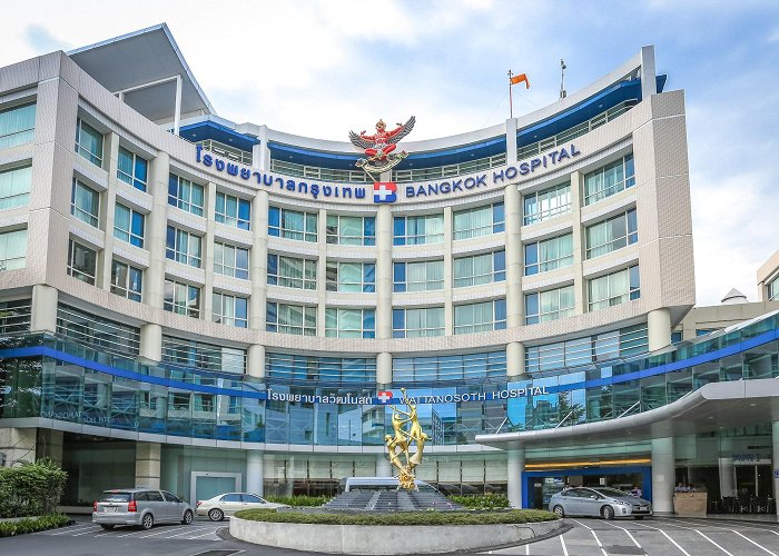 Bangkok Hospital photo