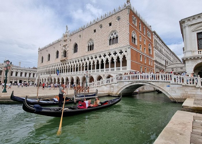 Basilica di San Marco photo