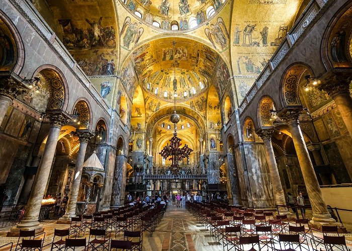 Basilica di San Marco photo