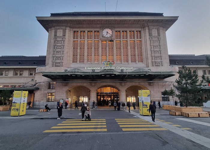 Lausanne Railway Station photo