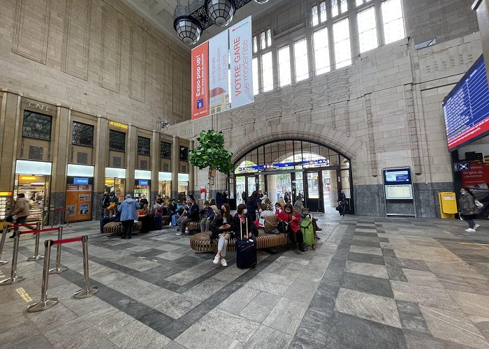 Lausanne Railway Station photo