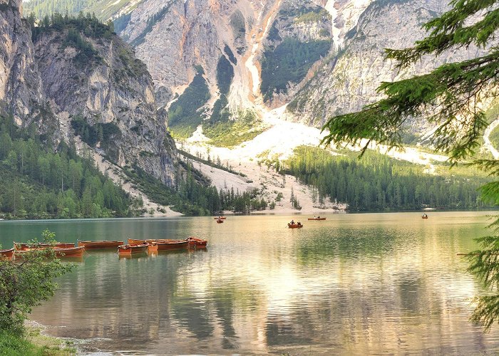 Lago di Braies photo