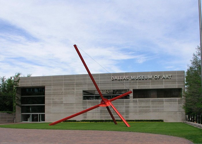 Dallas Museum of Art photo