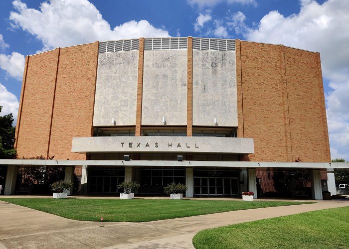 The University of Texas at Arlington photo