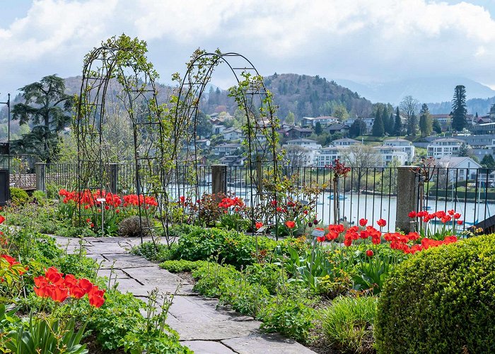 Spiez Castle Spiez Castle I interlaken.ch photo