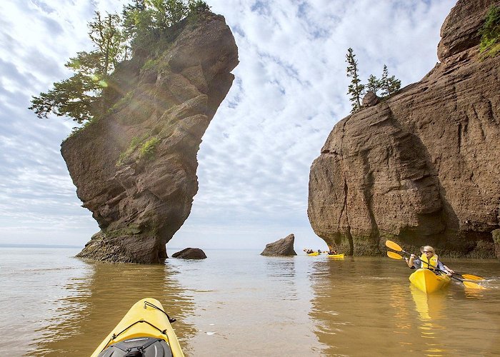 Hopewell Rocks Park The Ins and Outs of Visiting the Hopewell Rocks – Vacay.ca photo