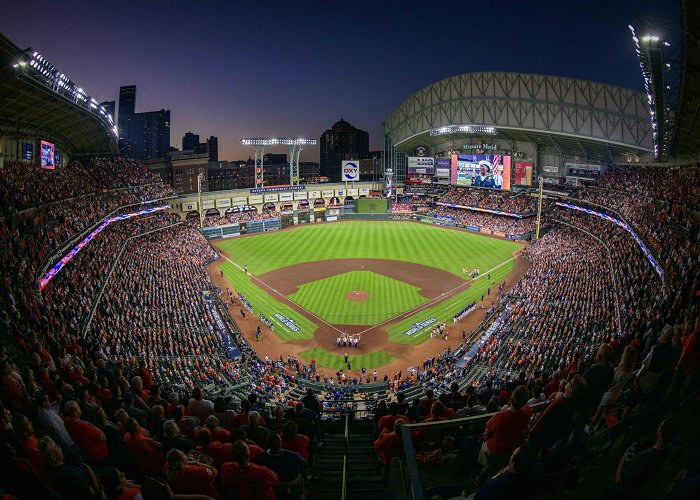 Minute Maid Park Visiting Minute Maid Park: This is what you need to know ... photo