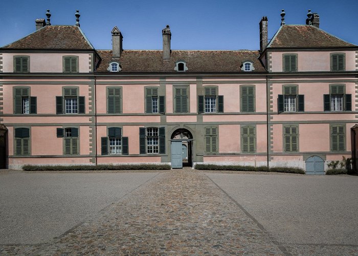 Coppet Castle Walk from Coppet to Divonne-les-Bains | La Côte - Tourism photo