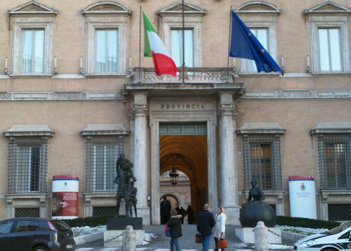 Palazzo Valentini Attraction in Rome: Palazzo Valentini - BrowsingRome photo