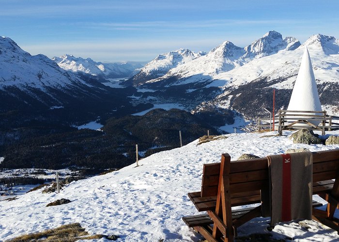 Muottas Muragl summit Bench / seats Muottas Muragl, Samedan photo