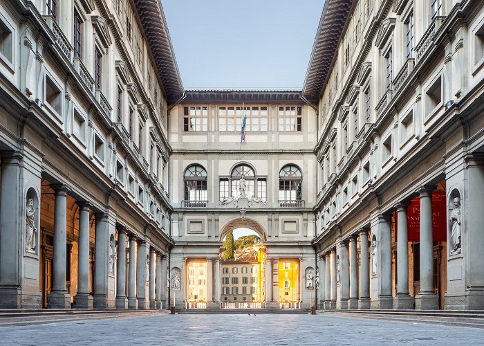 Uffizi Gallery Florence's Uffizi Gallery to Digitize Its Greek and Roman ... photo