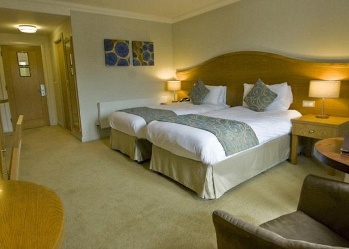 Glenroe Open Farm Parkview Hotel - Travel Gay photo