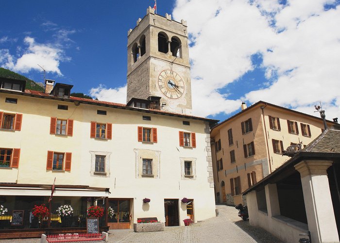 Bormio 2000 - Cima Bianca Bormio Ski Area Tours - Book Now | Expedia photo