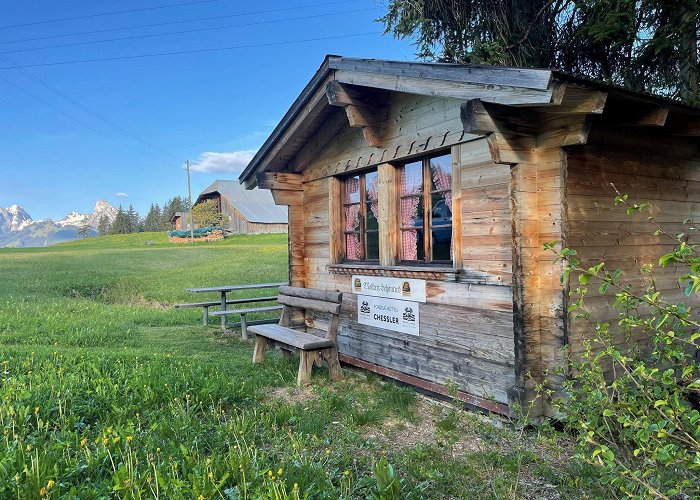 Rellerli Hiking trail to the Fondue hut Chessler • Hiking route ... photo