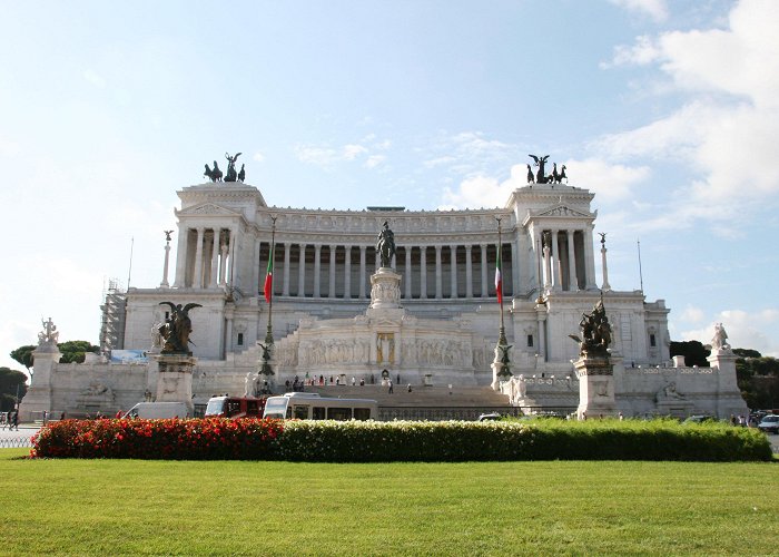 Palazzo Venezia Piazza Venezia, Rome | travellingflip photo