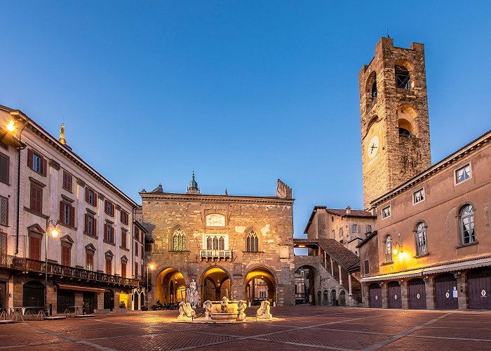 Piazza Vecchia Piazza Vecchia, the ancient square in Bergamo Alta - Italia.it photo