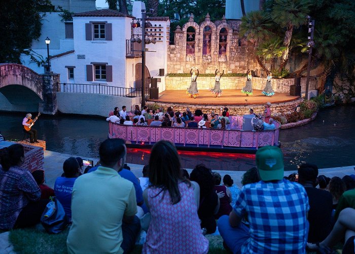 Arneson River Theatre Fiesta Noche Del Rio (65th Season), Alamo Kiwanis Club at Arneson ... photo