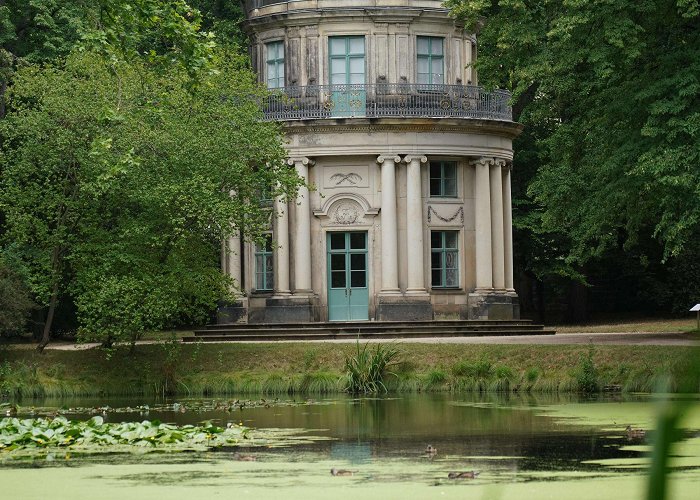 Dresden Botanical Garden Ultimate Guide to Dresden Germany — Trusted Travel Girl photo