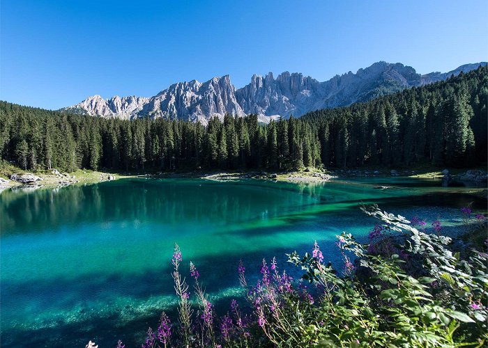 Lago di Carezza Short round at Lake Carezza - Activities and Events in South Tyrol photo