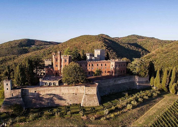 Castello di Brolio Villa Le Barone**** Panzano in Chianti | Local wineries | Castello ... photo