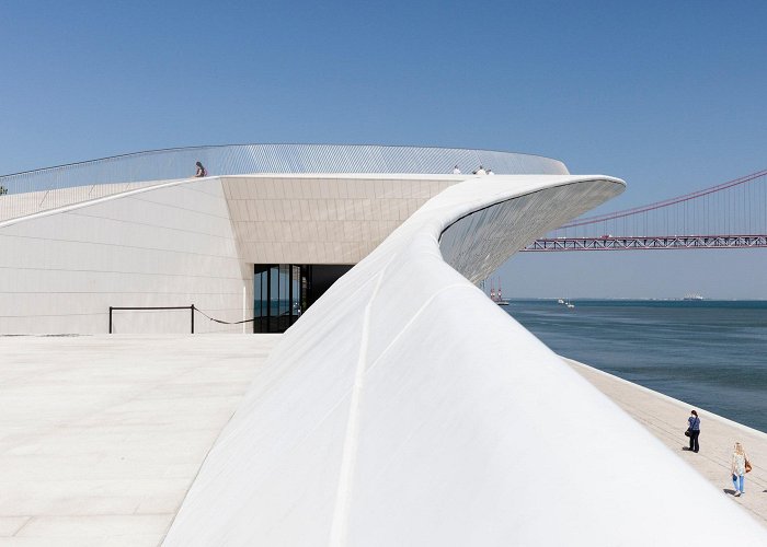 Museum of Popular Art Museum of Art, Architecture and Technology (MAAT) — Museum Review ... photo