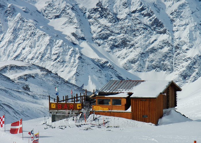 Gran Sometta Breuil-Cervinia Ski Area Tours - Book Now | Expedia photo