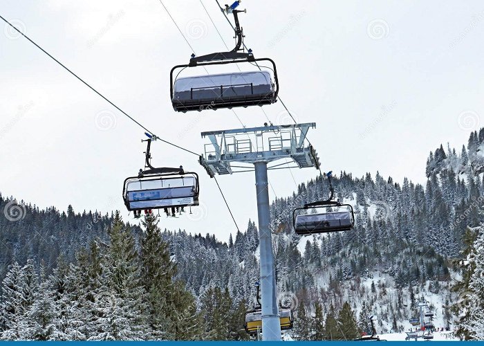 Sesselbahn Wildhaus-Oberdorf Sessellift 6person Oberdorf Freienalp Redaktionelles Foto - Bild ... photo