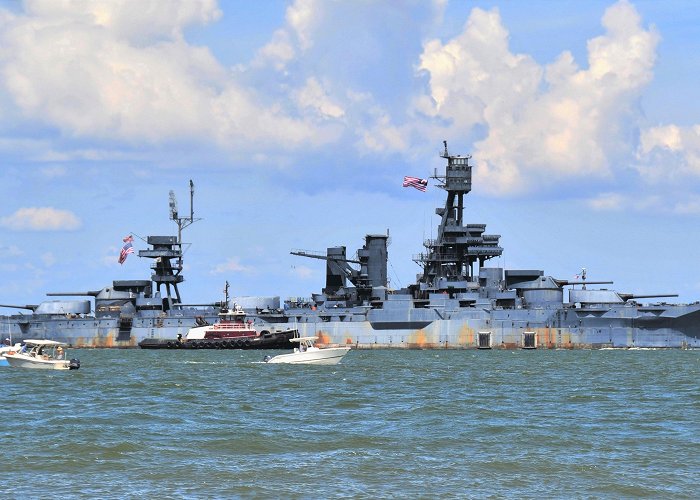 USS Texas (BB-35) USS Texas (BB-35) is towed through the Houston Ship Channel, 31 ... photo