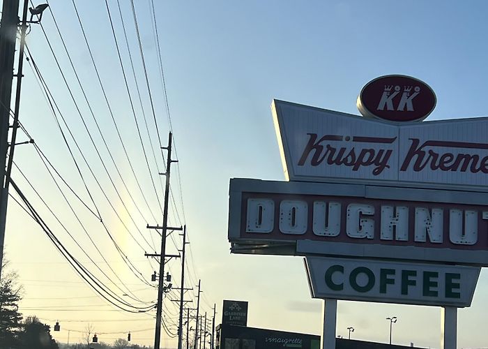 Gardiner Lane Shopping Center Icebow? On a beautiful morning in the highlands. : r/Louisville photo