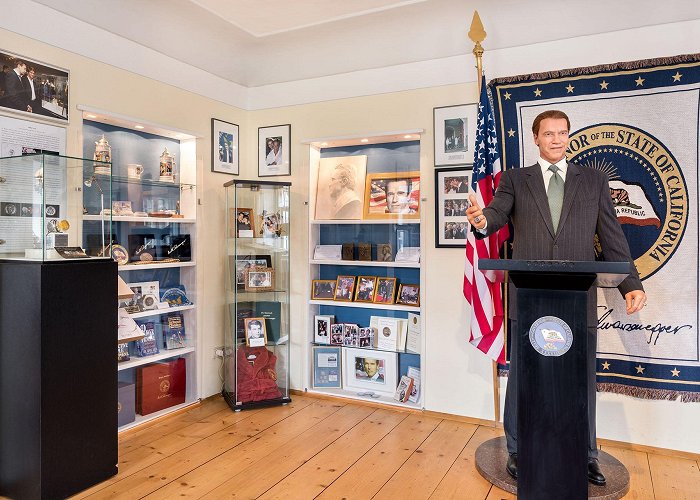 Arnold Schwarzenegger Museum A Quick Look At Legendary Arnold Schwarzeneggers Museum In Austria photo