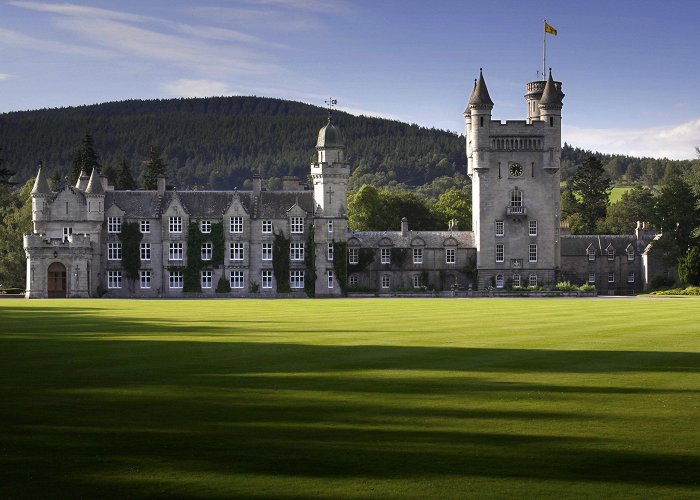 Balmoral Castle Visit |Balmoral Castle: Scottish Residence of Her Majesty The ... photo