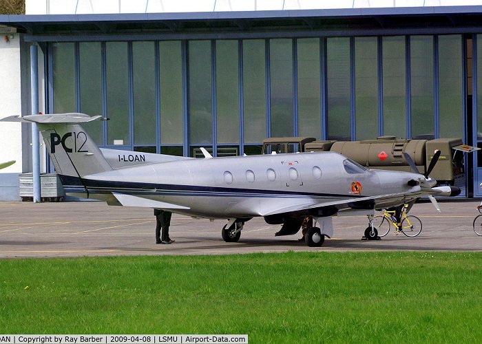 Buochs Airfield Aircraft I-LOAN (2001 Pilatus PC-12/45 C/N 381) Photo by Ray ... photo