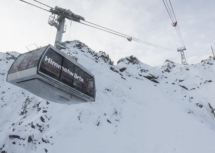 Murtel-Corvatsch Operating times for cable cars | Corvatsch Diavolezza Lagalb photo