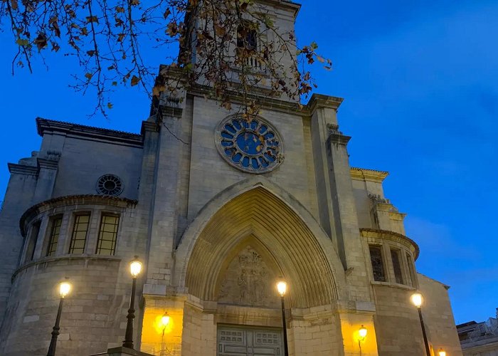 Teatro de la Paz Una misa para la paz' inaugura la IV Semana de Música Sacra | Onda ... photo