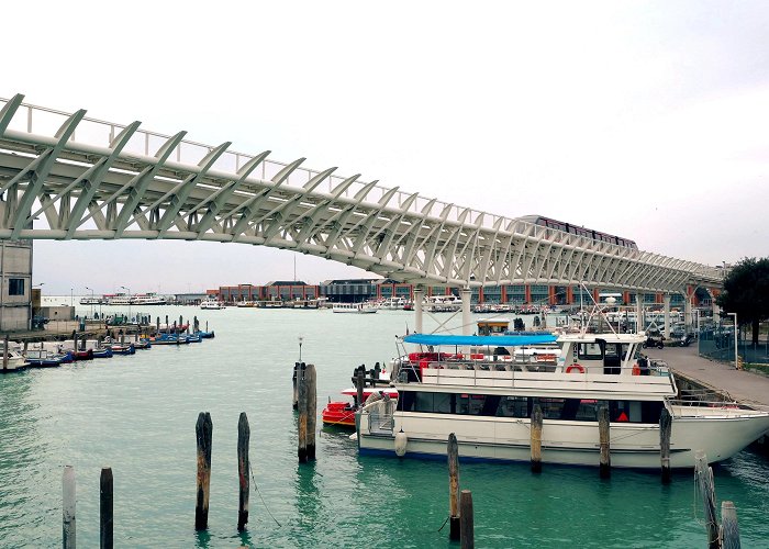 Tronchetto Cruise Terminal Monorail train in Venice port. Tronchett... | Stock Video | Pond5 photo
