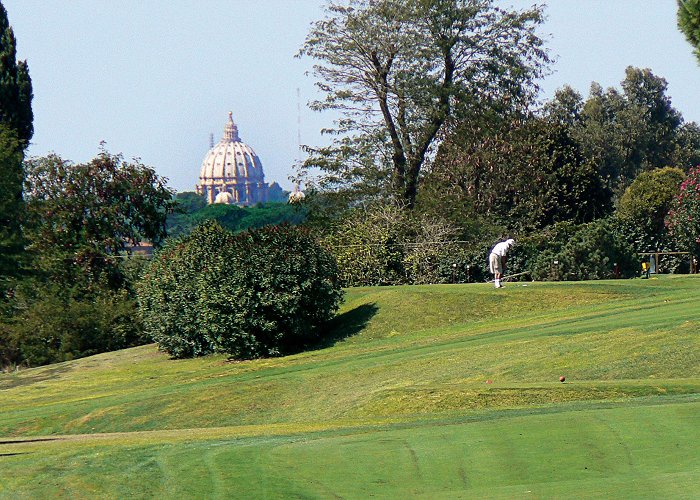 Acqua Santa Golf Club Course Golf and the Eternal City - LuxuryRome - shopping, arts & fun photo
