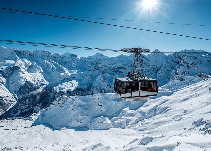 Murren - Schilthorn Skiing area | Schilthorn - Piz Gloria photo