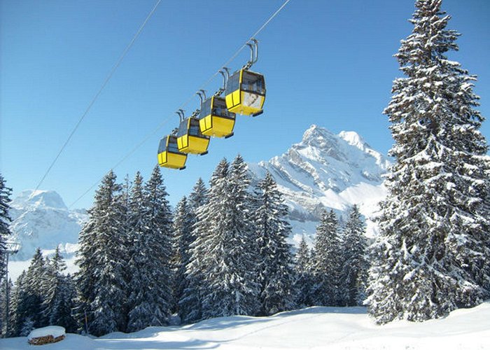 Gondelbahn Hüttenberg-Grotzenbüel Gondelbahn Hüttenberg - Grotzenbüel, Braunwald - Braunwald - Guidle photo