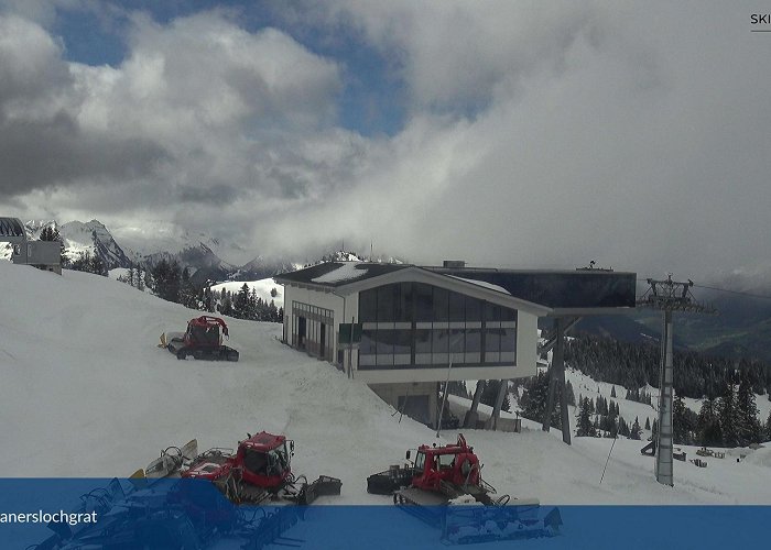 Rinderberg Windy: Webcams - Saanenmoser: Gstaad - Saanerslochgrat, Bergstation photo