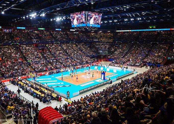 Mediolanum Forum Milano-Modena: great show at match of the records! - VolleyTimes photo
