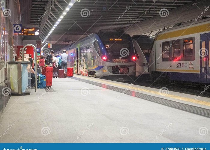 Stazione Torino Stura People Metro Italia Stock Photos - Free & Royalty-Free Stock ... photo