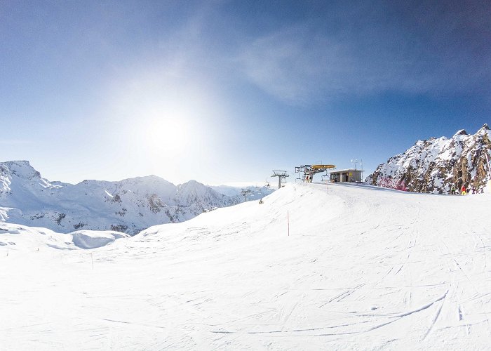 Ostafa Colle Sarezza Monterosa Ski | SnowSpot - Winter holidays made easy photo