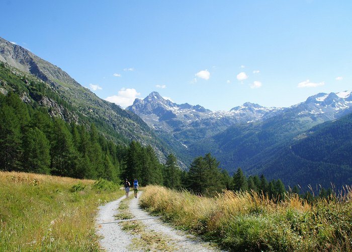 Piccolo San Bernardo Express Visit La Thuile: 2024 Travel Guide for La Thuile, Valle d'Aosta ... photo