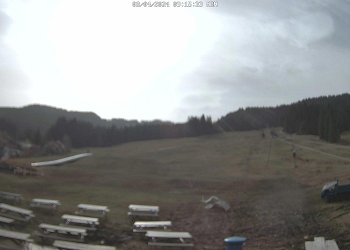 Brunni-Haggenegg Webcam Base station Skilift Brunni • Schwyz • Panorama photo