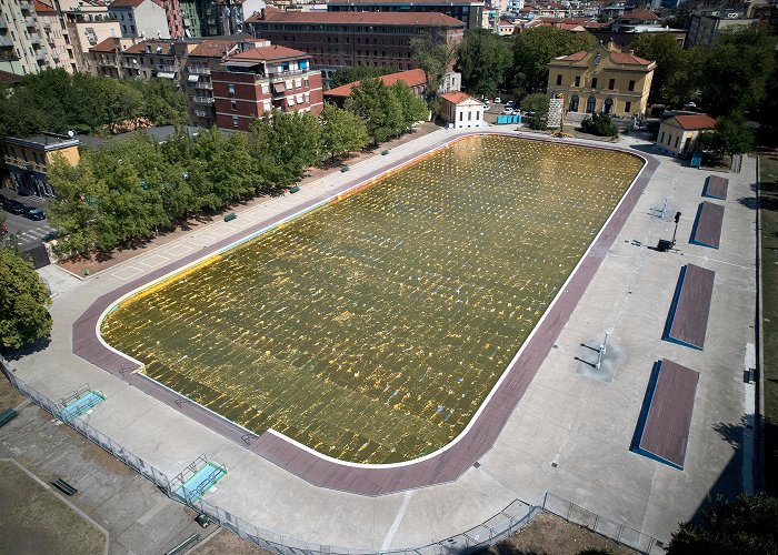 Outdoor Swimming Pool Ponzio Gilded Darkness - Fondazione Nicola Trussardi photo