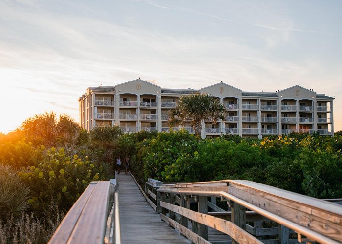 Port Canaveral Holiday Inn Club Vacations Cape Canaveral Beach Resort photo