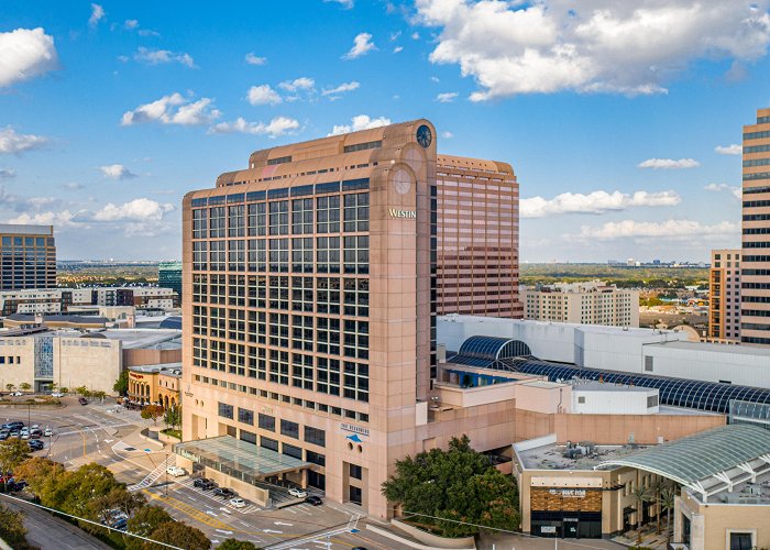 Galleria Dallas Regional Mall, Adjacent Hotel in North Texas Handed Back to Lender photo