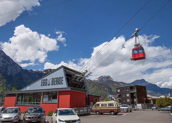 Luftseilbahn Flüelen-Eggberge Seilbahn - Behindertengesetz bringt Eggberge in Schwierigkeiten photo